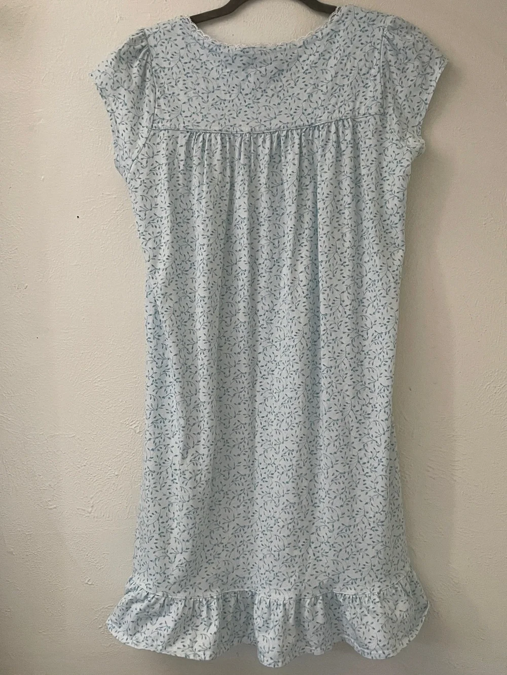 Eileen West Blue Floral Cotton Jersey Lace Trim Nightgown Sleep Shirt NWOT Small - Picture 6 of 8